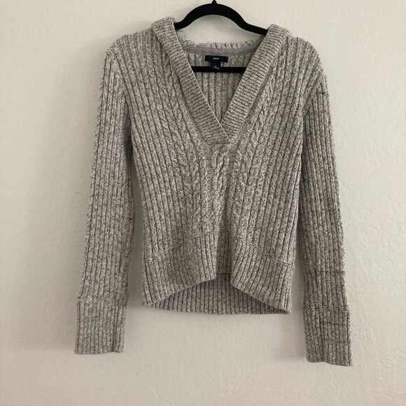 Vintage Y2K GAP Cable Knit Sweater Gray Hoodie Preppy Academia V Neck Medium - Picture 1 of 11